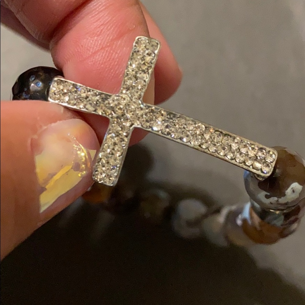 Cross - Picture 3 of 4